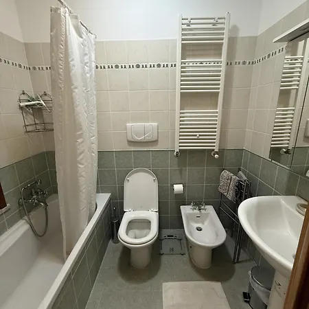 Appartement Domus - B&brother's Rome Marino